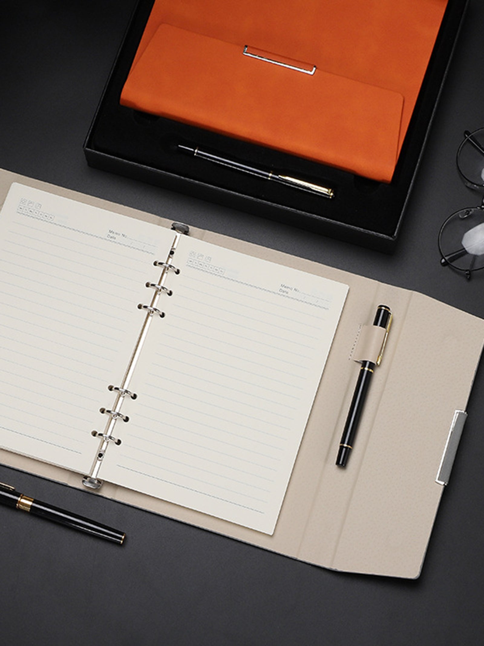 Classic Tri-fold Notebook Refillable with Pen (2 Piece Set)