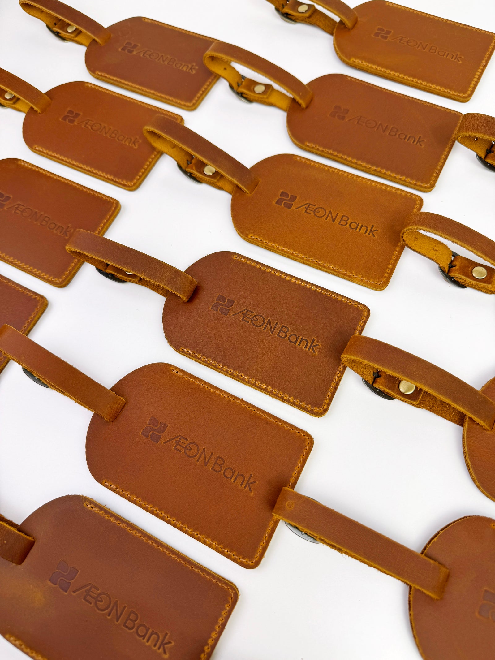 Neo Luggage Tag