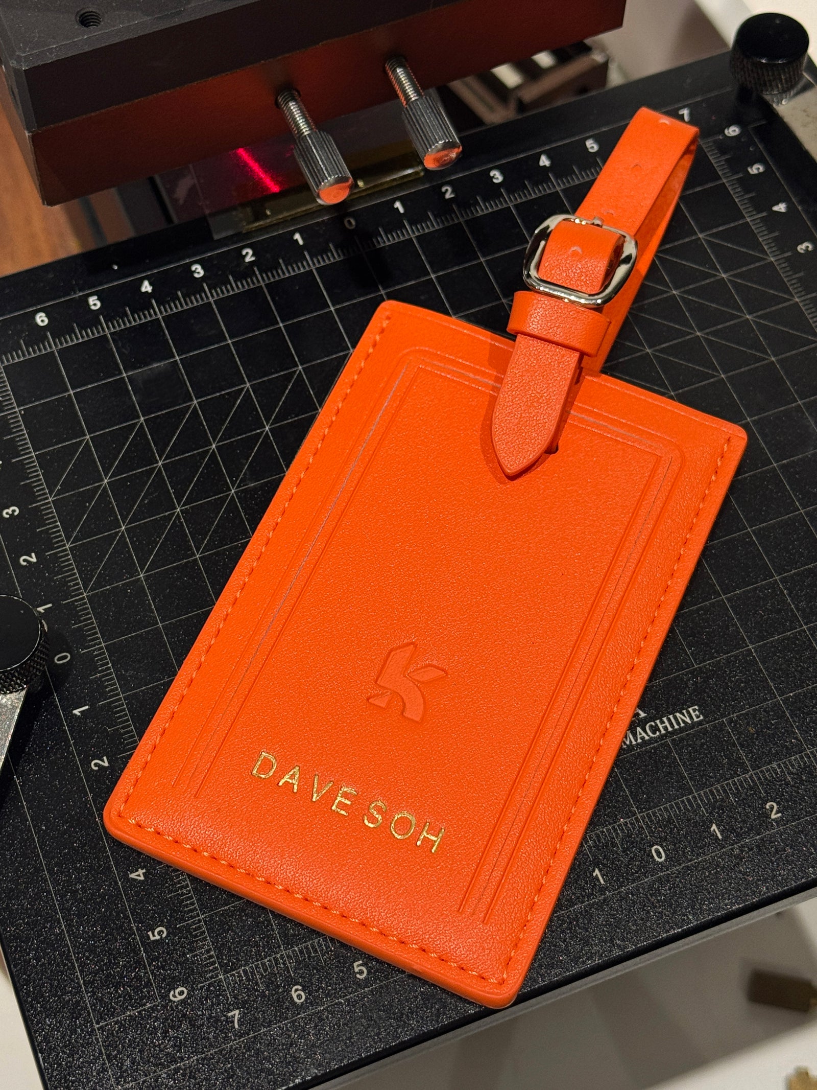 Oliver Luggage Tag
