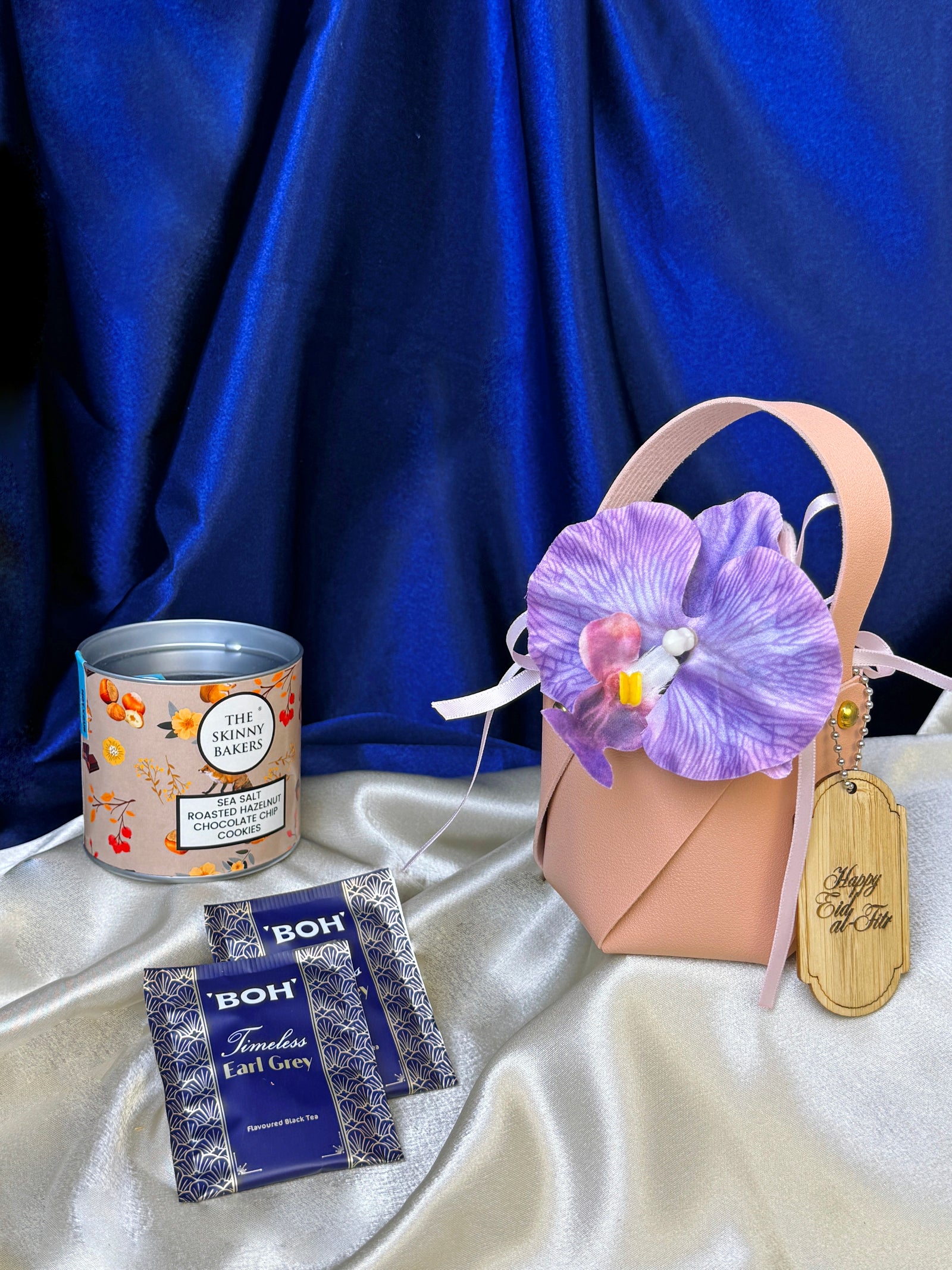 [RAYA 2026] R7 - Dainty Raya Bucket (The Skinny Bakers Cookies)