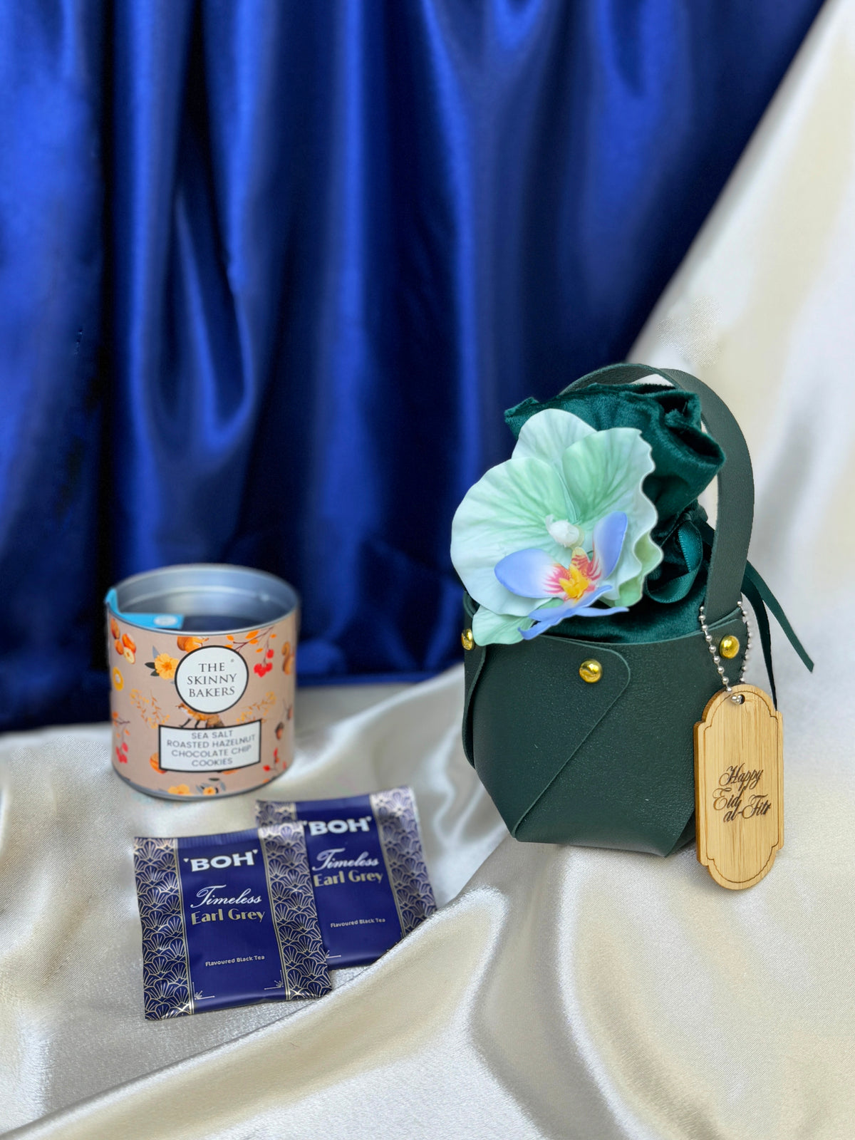 [RAYA 2026] R7 - Dainty Raya Bucket (The Skinny Bakers Cookies)